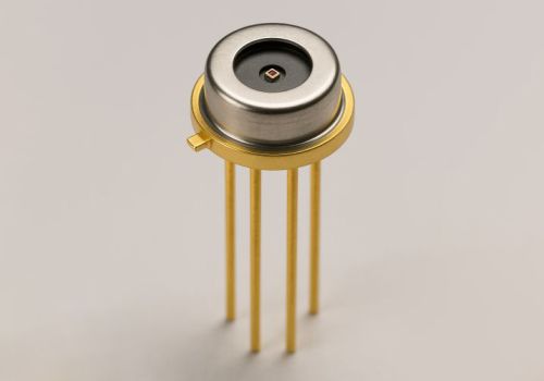 VCSEL (Vertical-Cavity Surface-Emitting Laser)